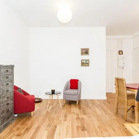 Flat In Appartamento *